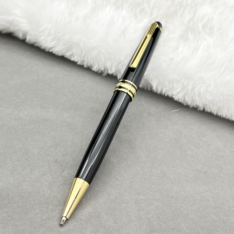 M 01 black-gold